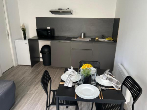 Les jardins marseillais 3 - appartement 4 personnes - plages calanques- stade vélodrome - hôpital la Timone